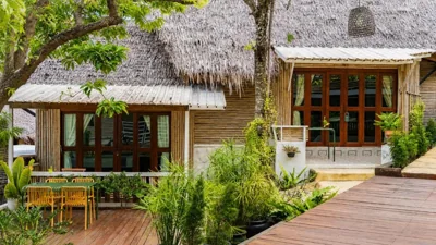 Triple Room with Balcony — Chunut House Resort